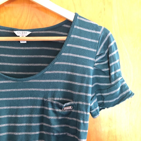 Guess | Striped Stretchy Keyhole Button Sleeves - Picture 1 of 7